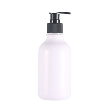 Cargar imagen en el visor de la galería, Botellas de champú reutilizables de LuxeBath™
