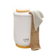 Cargar imagen en el visor de la galería, Calentador de toallas de LuxeBath™
